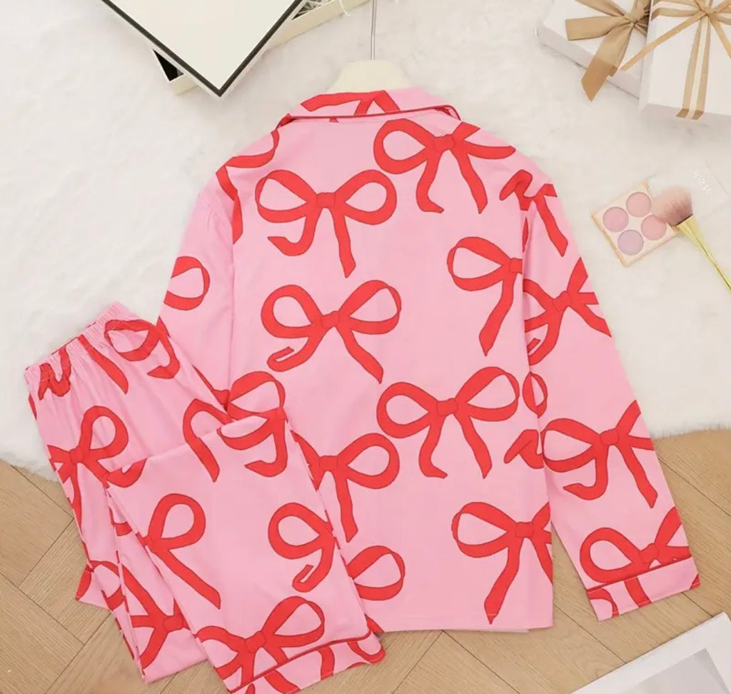 Stylish cute women’s bow pajamas
