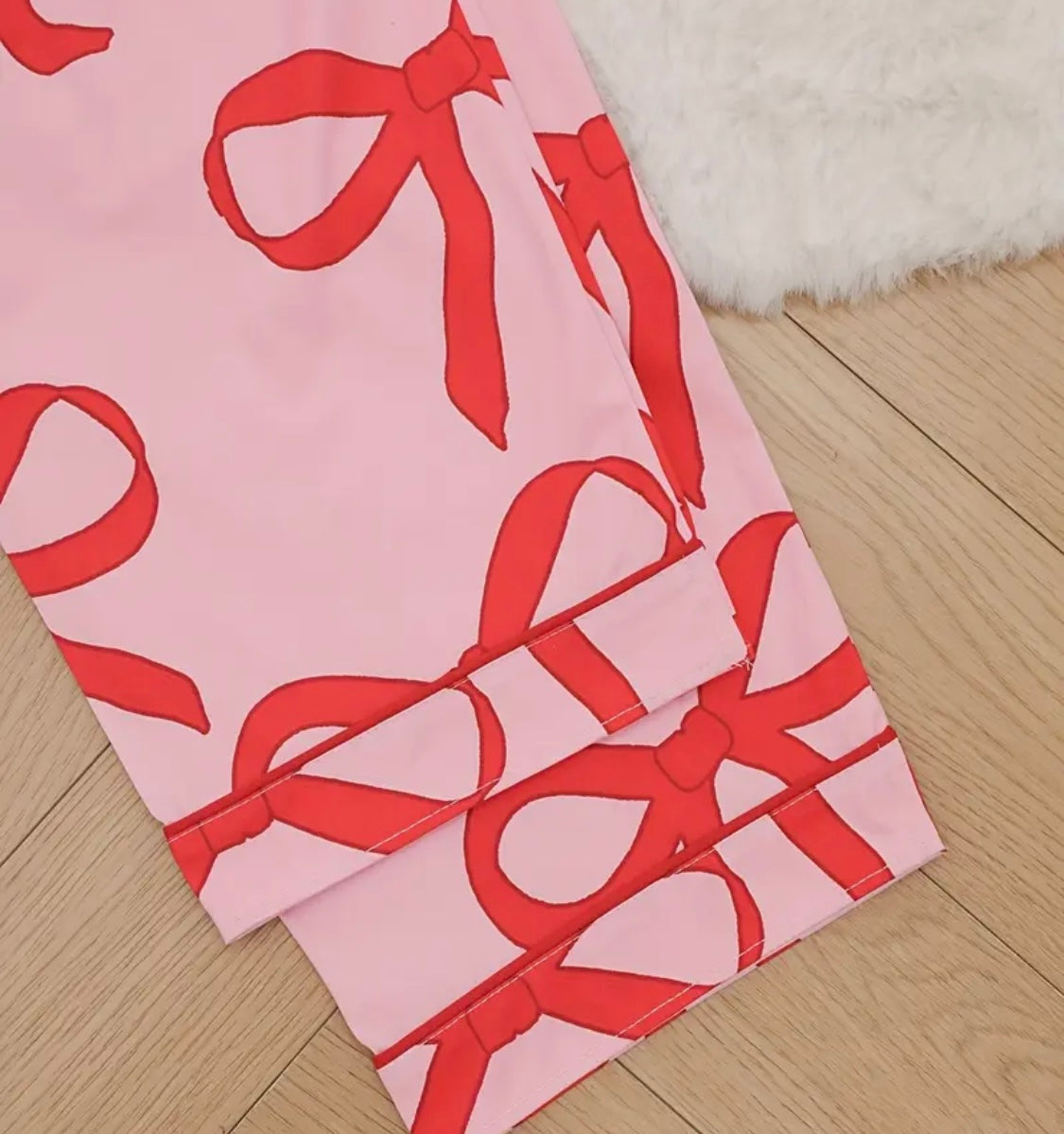 Stylish cute women’s bow pajamas
