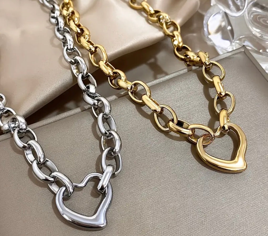 Love Pendant Necklace - Gold