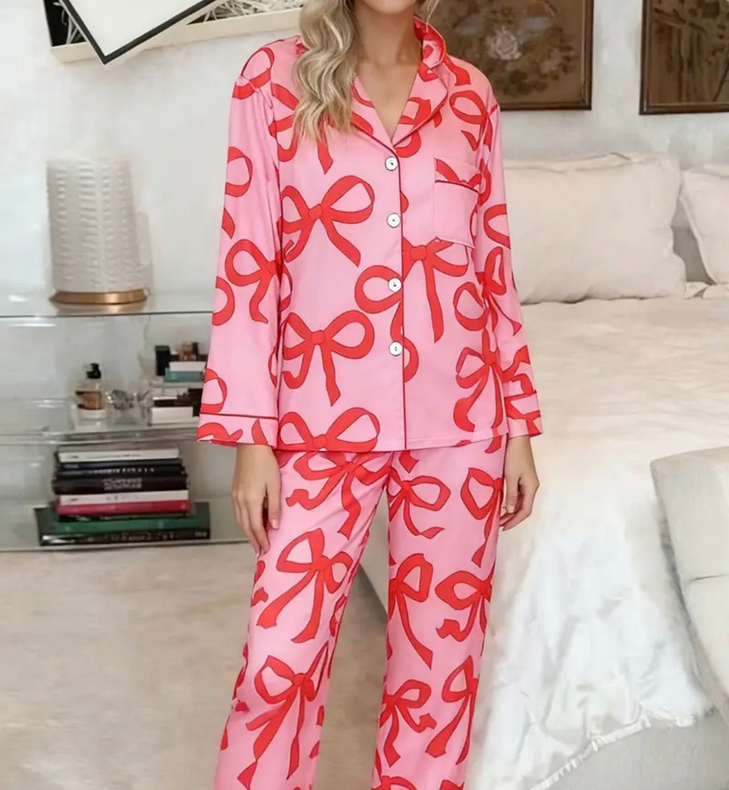 Stylish cute women’s bow pajamas