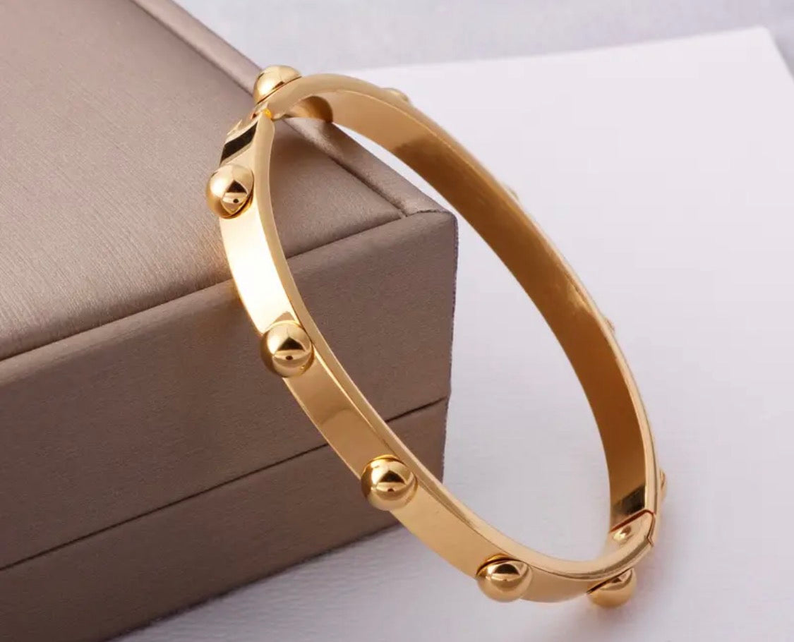 Women’s 18k Gold Plated Stainless Steel Ball Bracelet