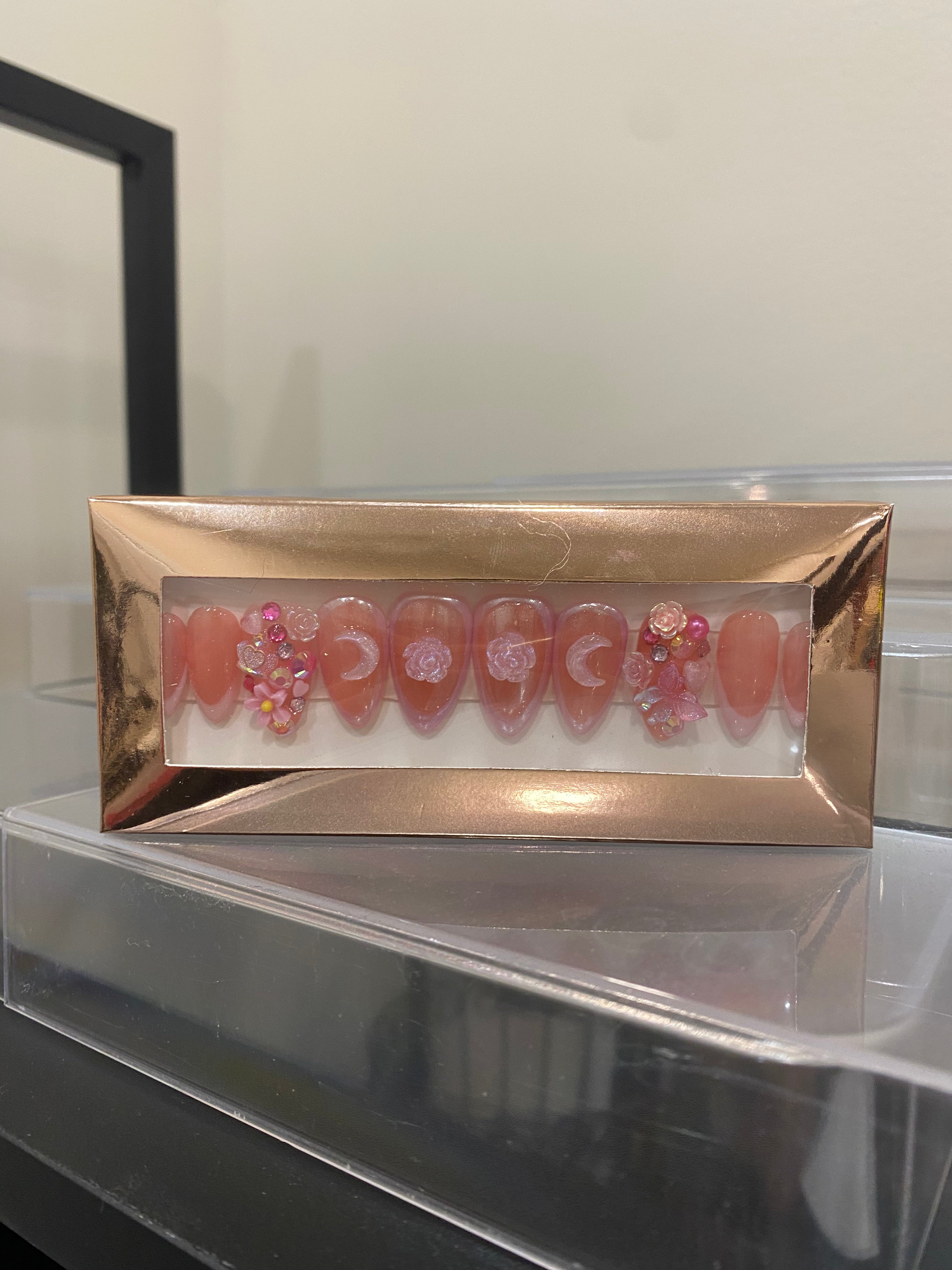 Hand Crafted Press On Nails