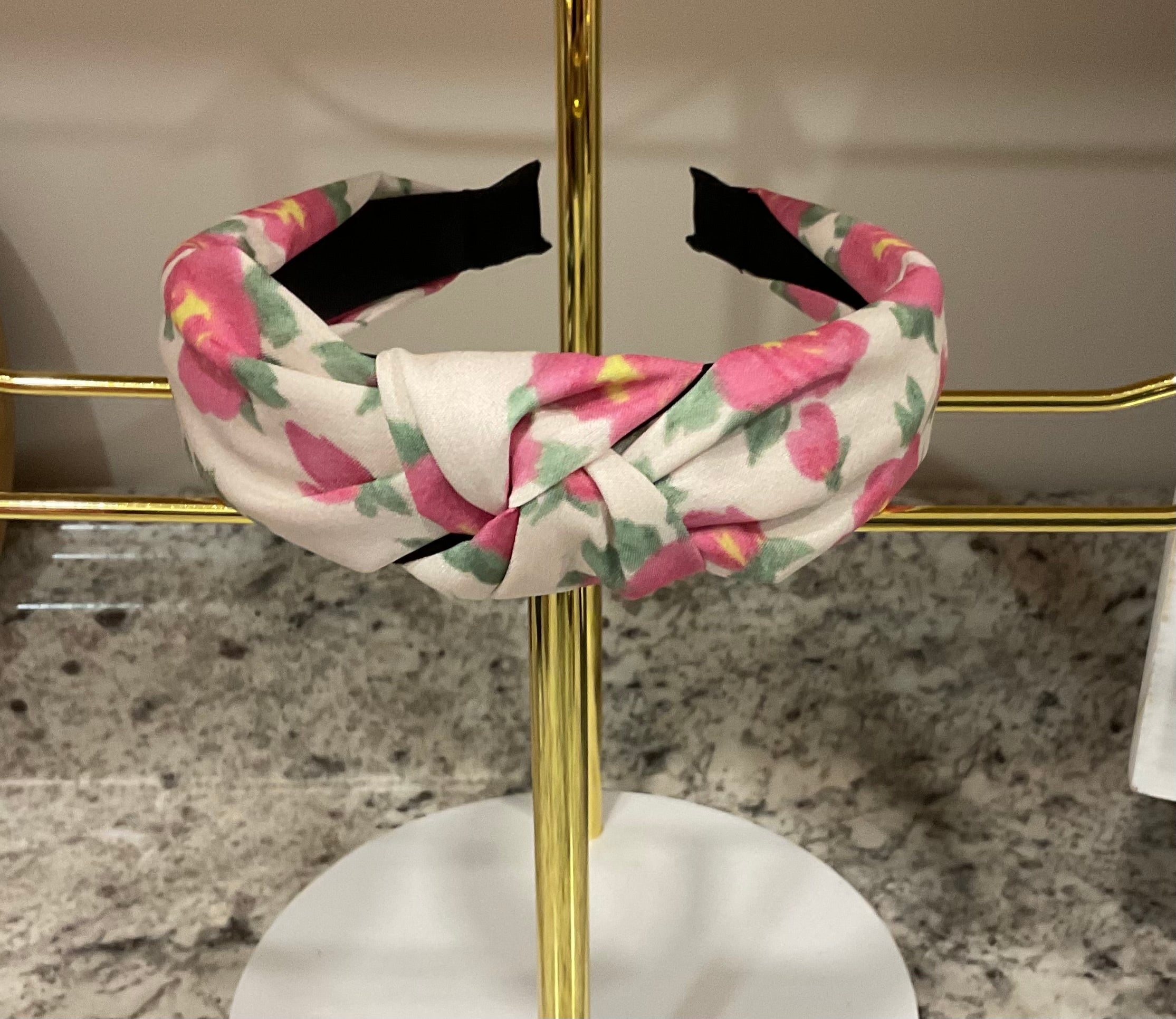 000135 Knotted rose garden pink and green headband